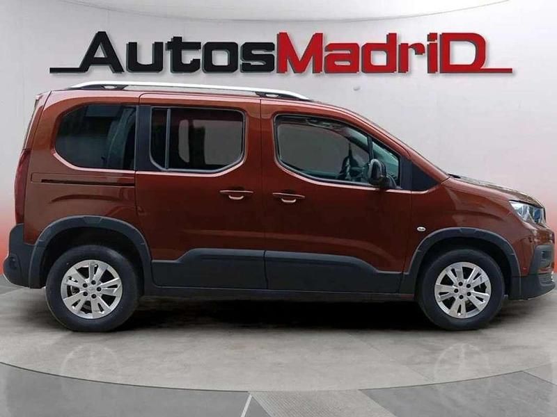 Usado Peugeot Rifter Allure 101 CV (74 kW) 2021 Marrón Monovolumen