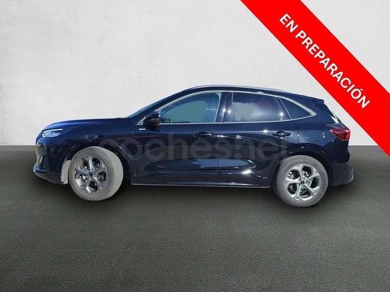 Usado Ford Kuga ST-Line 180 CV (132 kW) 2024 Negro SUV