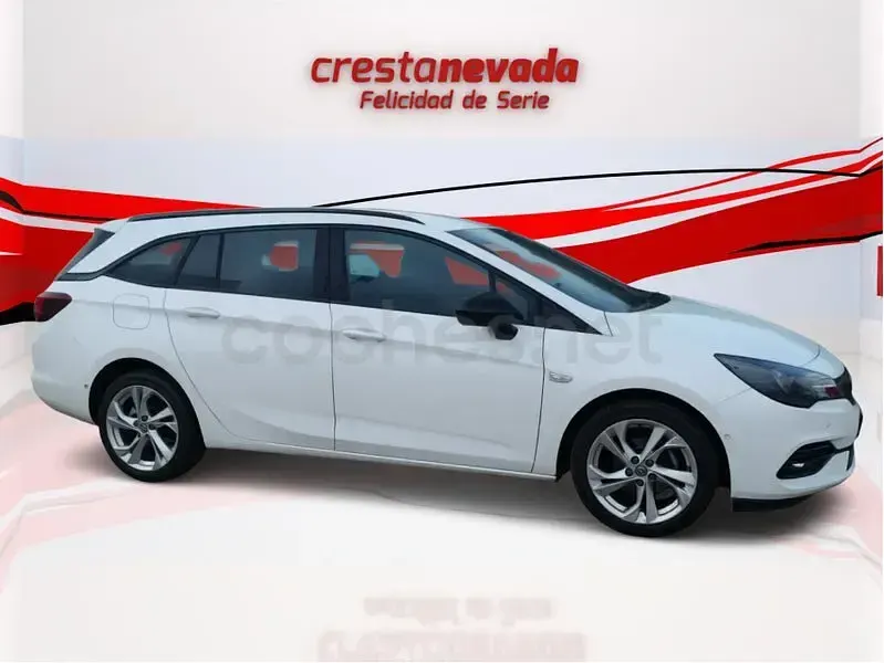 Usado Opel Astra GS Line 105 CV (77 kW) 2021 Blanco Familiar