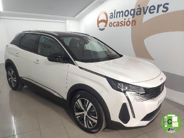 Usado Peugeot 3008 Allure 130 CV (95 kW) 2023 Blanco nacarado SUV