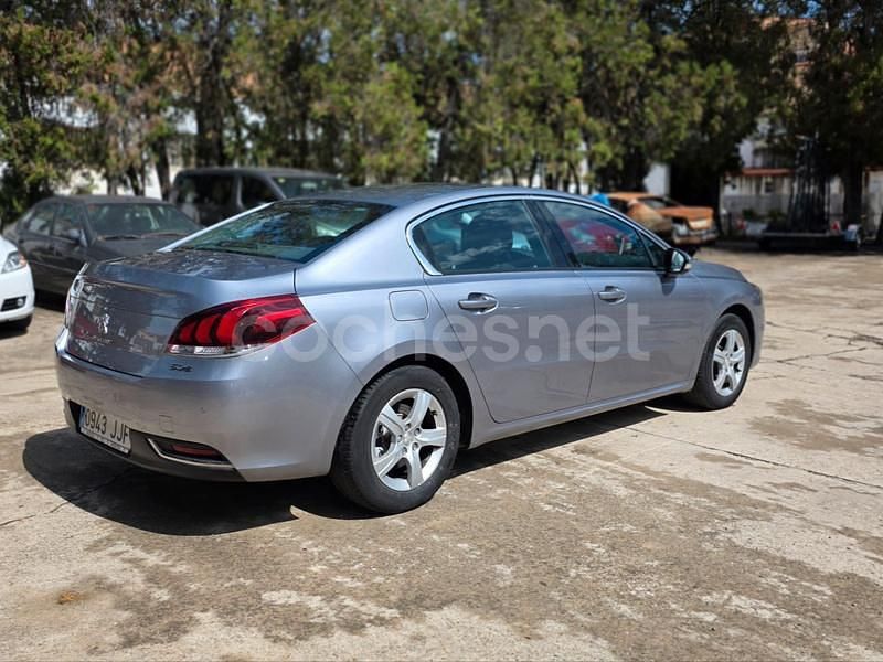 Usado Peugeot 508 Active 150 CV (110 kW) 2015 Gris / plata Berlina