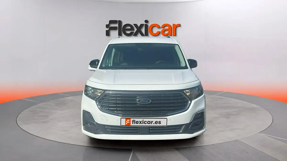Usado Ford Grand Tourneo Connect Sport 122 CV (89 kW) 2023 Blanco Monovolumen