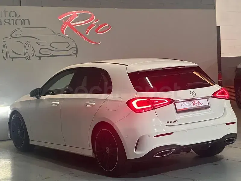 Usado Mercedes A200 163 CV (119 kW) 2020 Blanco Berlina