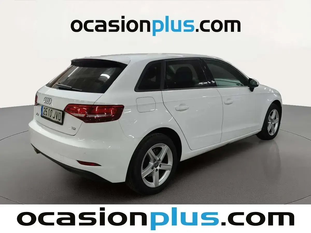 Usado Audi A3 110 CV (80 kW) 2016 Blanco