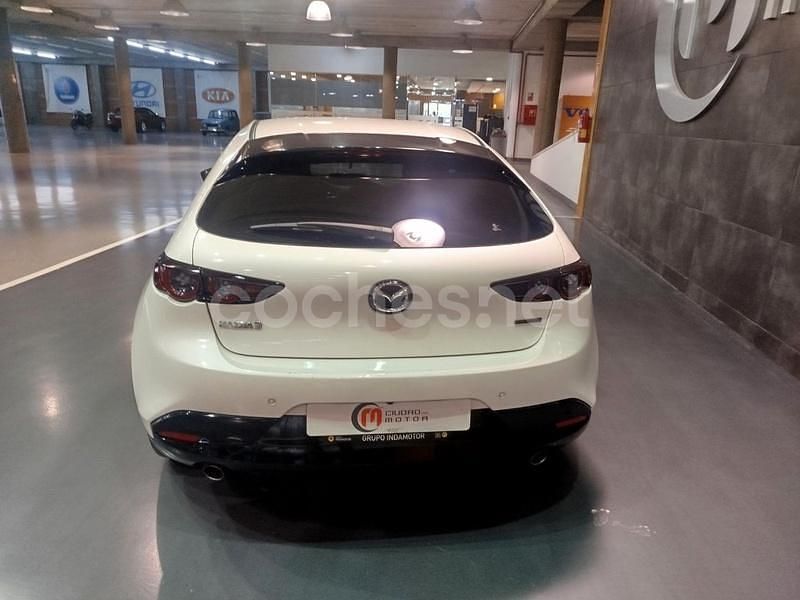 Usado Mazda 3 122 CV (89 kW) 2021 Blanco Berlina