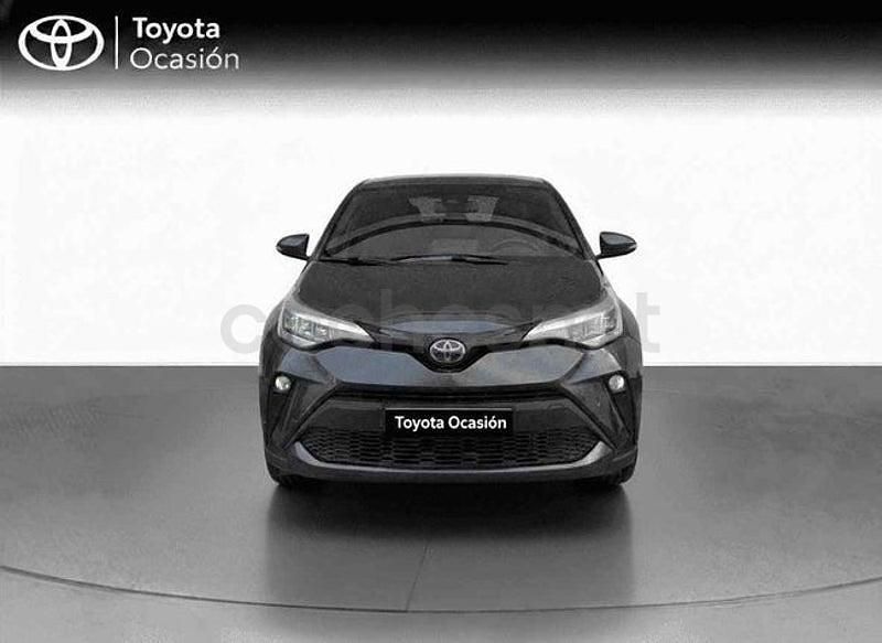 Usado Toyota C-HR Advance 184 CV (135 kW) 2022 Gris / plata SUV