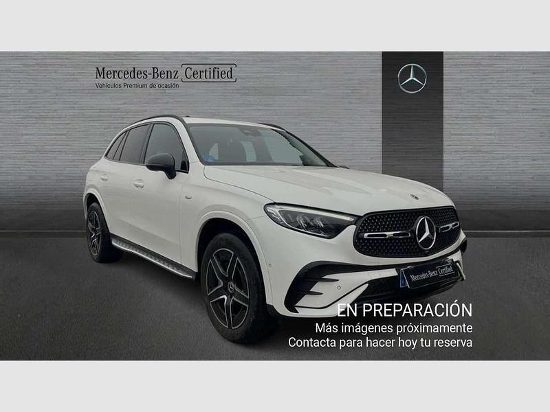 Usado Mercedes GLC300e 333 CV (244 kW) 2025 Blanco SUV