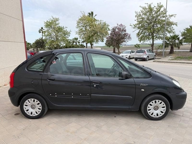 Usado Citroën Xsara Picasso Exclusive 110 CV (80 kW) 2008 Azul Monovolumen