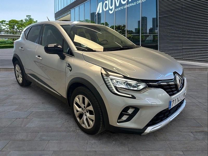 Usado Renault Captur Zen 140 CV (102 kW) 2022 Gris SUV
