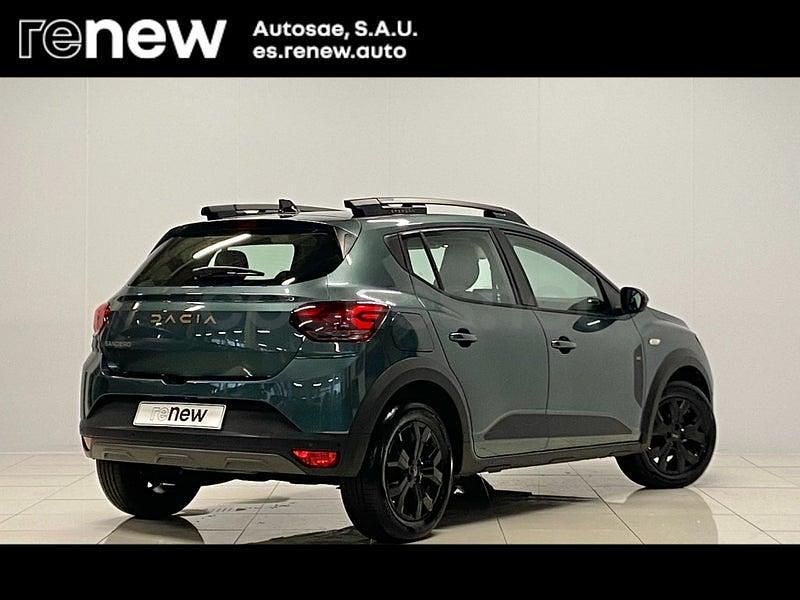 Usado Dacia Sandero Extreme 91 CV (66 kW) 2024 Verde Berlina