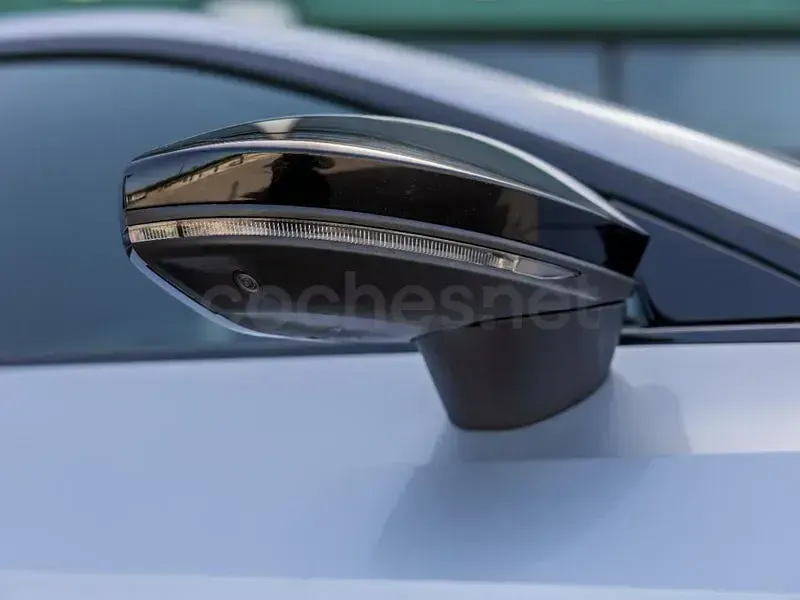 Usado Audi A7 367 CV (269 kW) 2021 Gris / plata Berlina