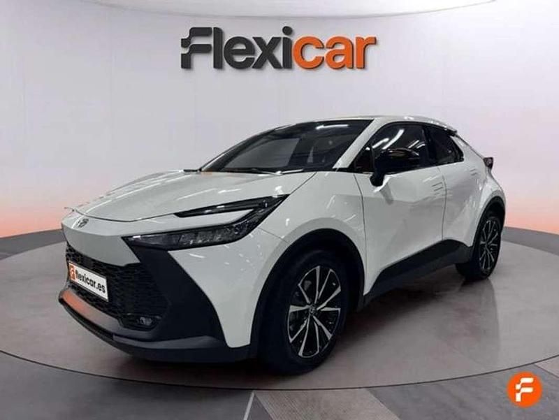 Usado Toyota C-HR Advance 140 CV (102 kW) 2024 Blanco SUV