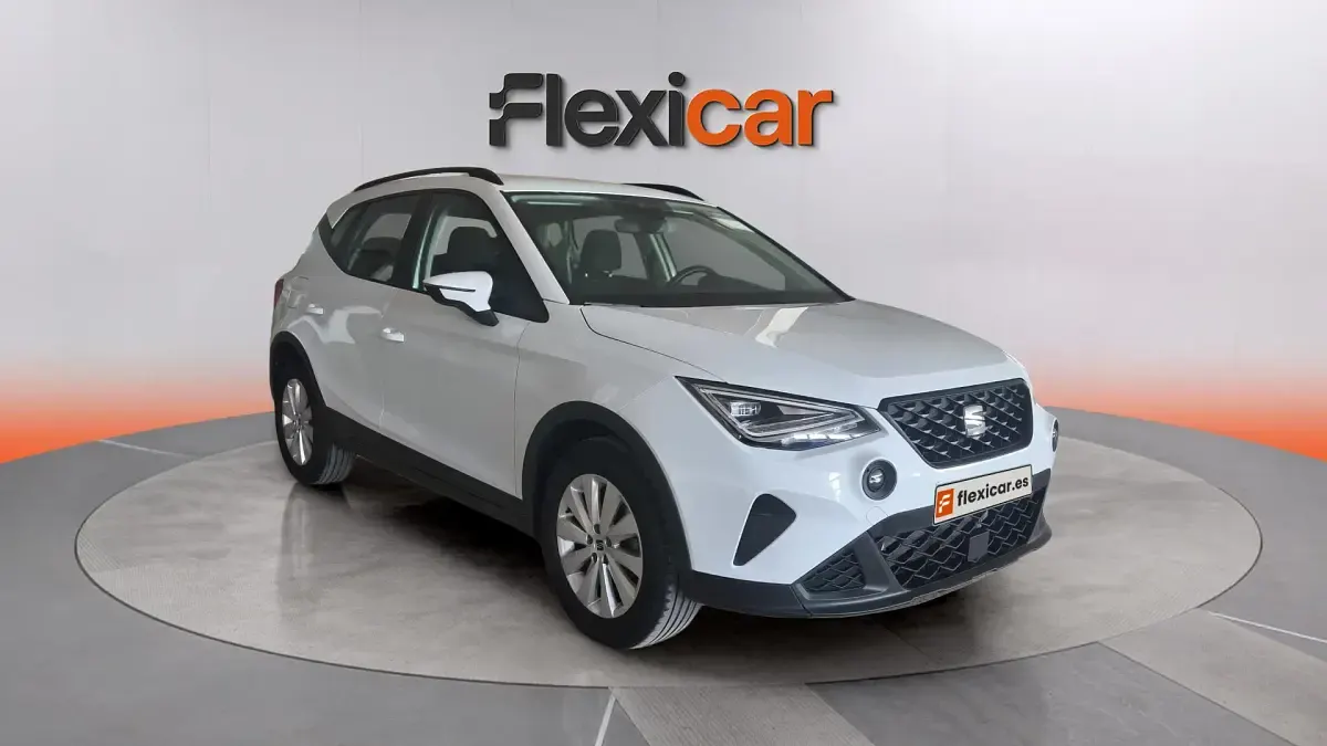 Usado Seat Arona Style 116 CV (85 kW) 2024 SUV