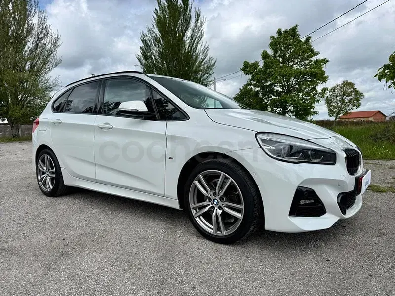 Usado BMW 218 Shadowline 150 CV (110 kW) 2018 Blanco Familiar
