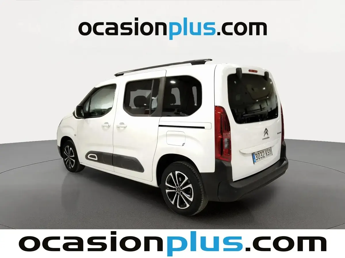 Usado Citroën Berlingo Shine 131 CV (96 kW) 2019 Blanco Monovolumen