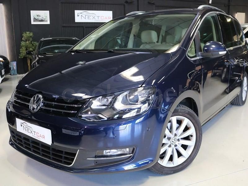 Usado VW Sharan Sport 177 CV (130 kW) 2015 Azul Monovolumen