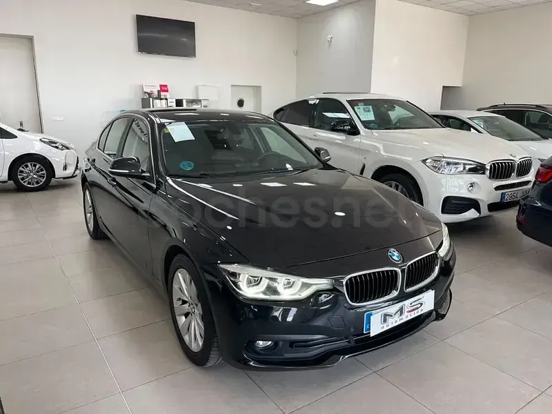 Usado BMW 318 150 CV (110 kW) 2016 Negro Berlina