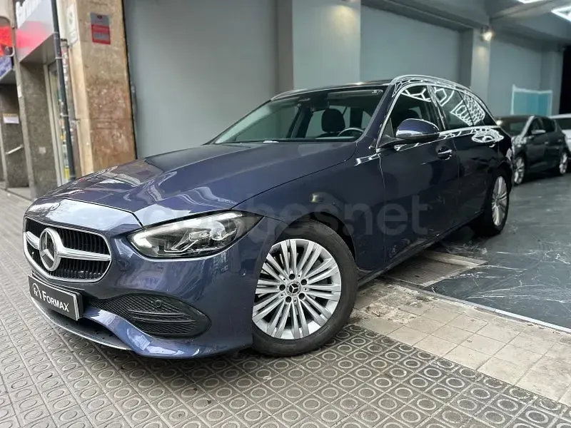 Usado Mercedes C200 163 CV (119 kW) 2023 Azul Familiar