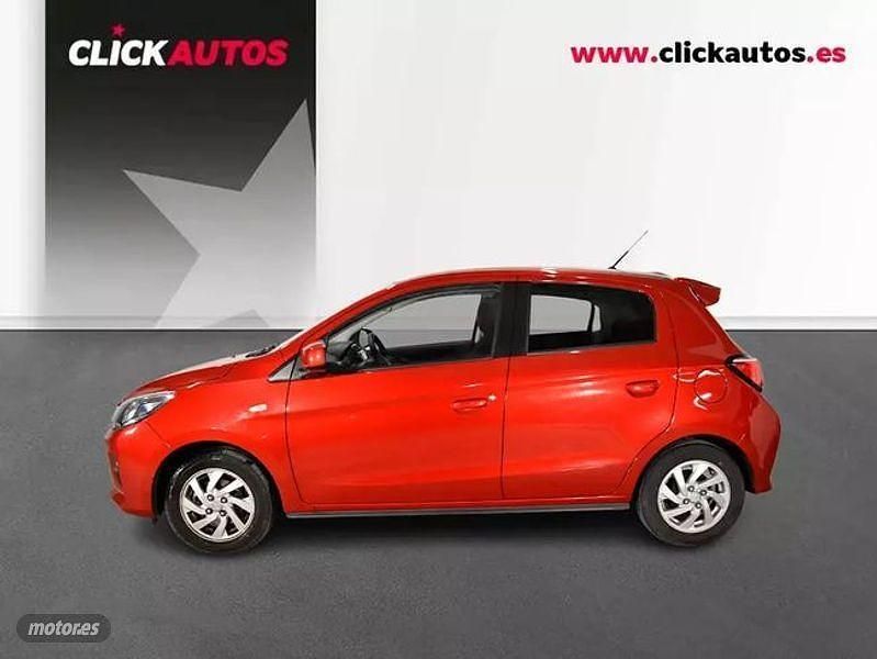 Usado Mitsubishi Space Star Motion 70 CV (51 kW) 2024 Rojo Utilitario