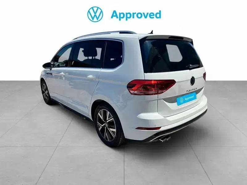 Nuevo VW Touran R-line 150 CV (110 kW) 2026 Blanco Monovolumen
