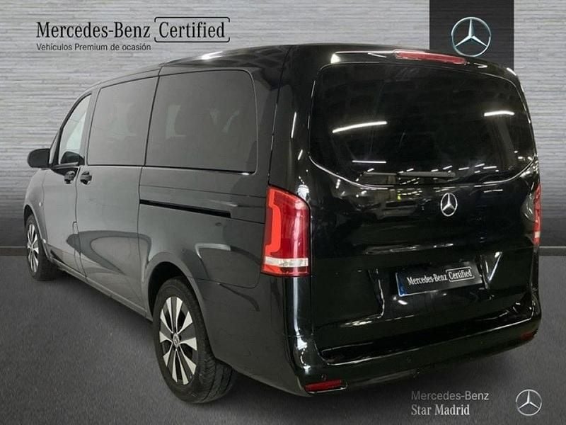 Usado Mercedes Vito 163 CV (119 kW) 2024 Negro Van