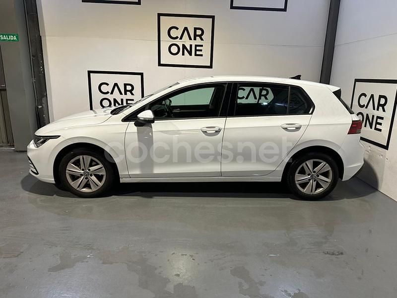 Usado VW Golf VIII 115 CV (84 kW) 2021 Blanco Berlina