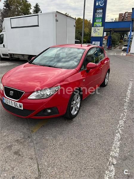 Usado Seat Ibiza Sport 105 CV (77 kW) 2009 Rojo Berlina