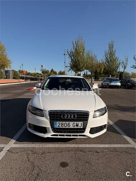 Blanco Usado 2009 Audi A4 Berlina | 7499 € (Buen precio) - Imagen 1/4