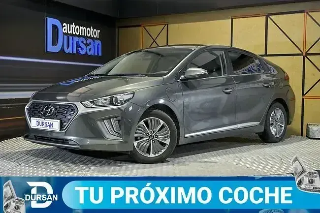 Usado Hyundai Ioniq 141 CV (103 kW) 2022 Gris / plata Utilitario
