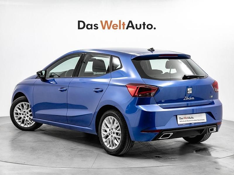 Usado Seat Ibiza FR 116 CV (85 kW) 2024 Azul Utilitario