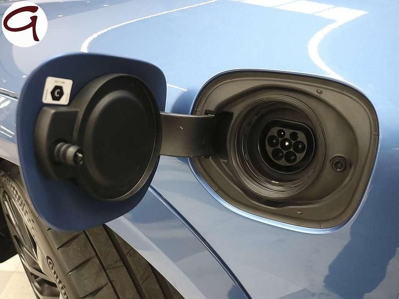 Usado Volvo XC60 R-Design 341 CV (250 kW) 2021 Azul SUV