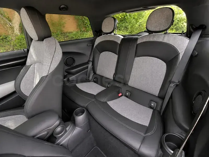 Usado Mini Cooper SE 135 kW (184 CV) 2022 Eléctrico Utilitario
