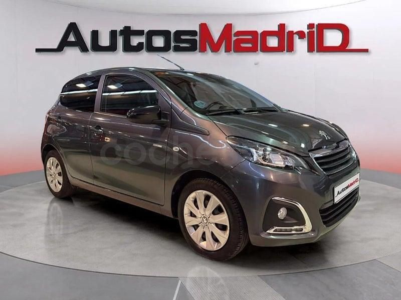 Usado Peugeot 108 Active 72 CV (52 kW) 2021 Gris / plata Berlina
