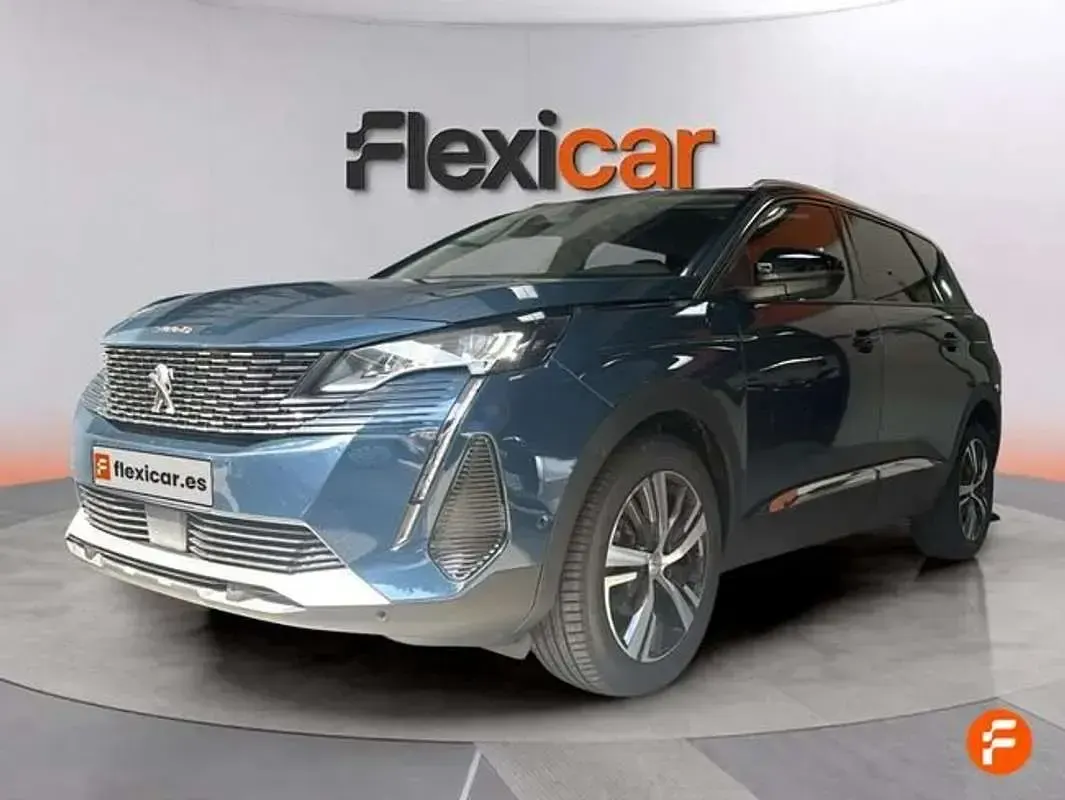 Usado Peugeot 5008 Allure 131 CV (96 kW) 2022 Azul SUV