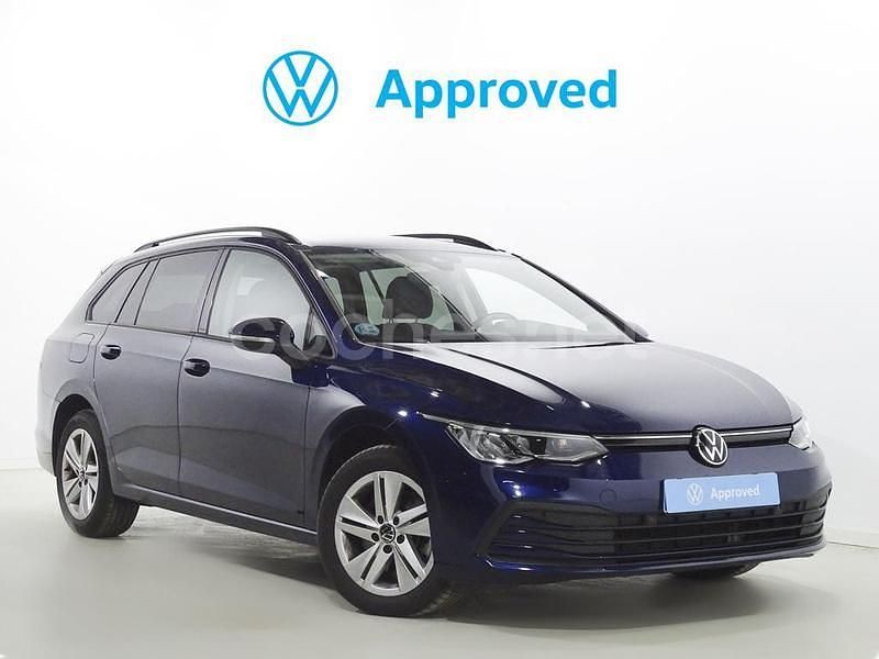 Azul Usado 2022 VW Golf VIII Life Familiar | 22.400 € (Precio justo) - Imagen 1/4