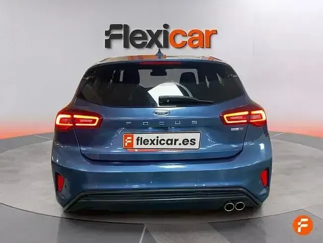 Usado Ford Focus ST-Line 125 CV (91 kW) 2023 Azul Berlina
