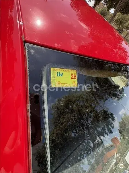 Usado VW Polo Sport 85 CV (62 kW) 2009 Rojo Utilitario