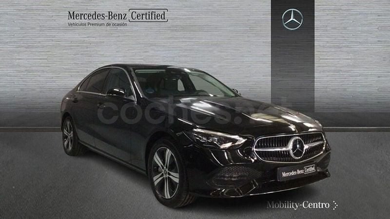 Usado Mercedes C300e Avantgarde 313 CV (230 kW) 2023 Negro Berlina
