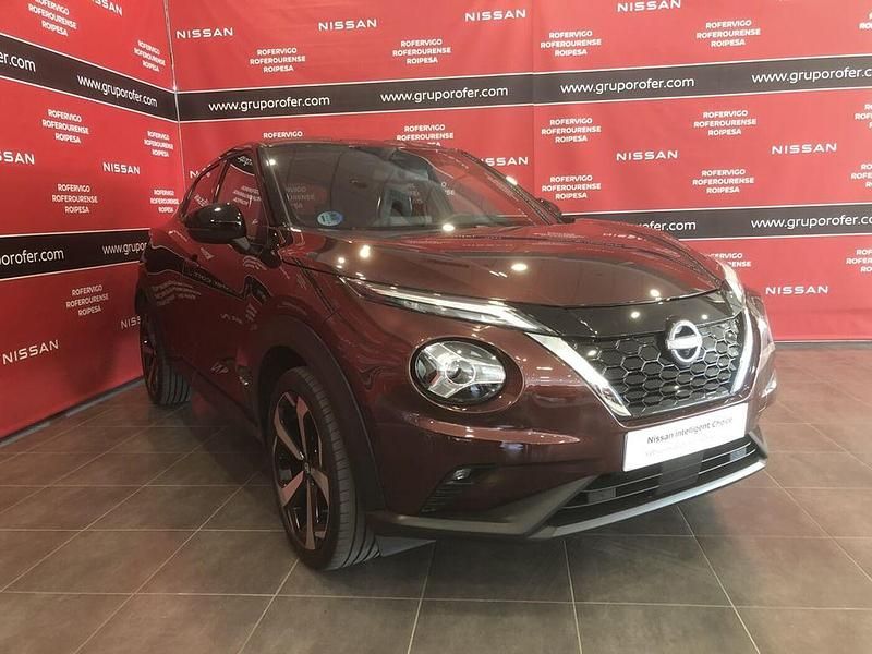 Usado Nissan Juke Tekna 145 CV (106 kW) 2022 Burgundy SUV