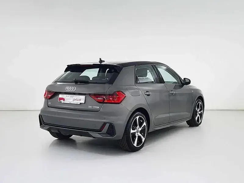 Nuevo Audi A1 Sportback 116 CV (85 kW) 2025 Gris / plata Utilitario