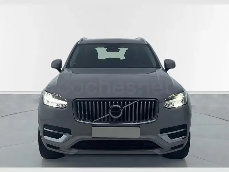 Usado Volvo XC90 Plus 235 CV (172 kW) 2023 Gris / plata SUV