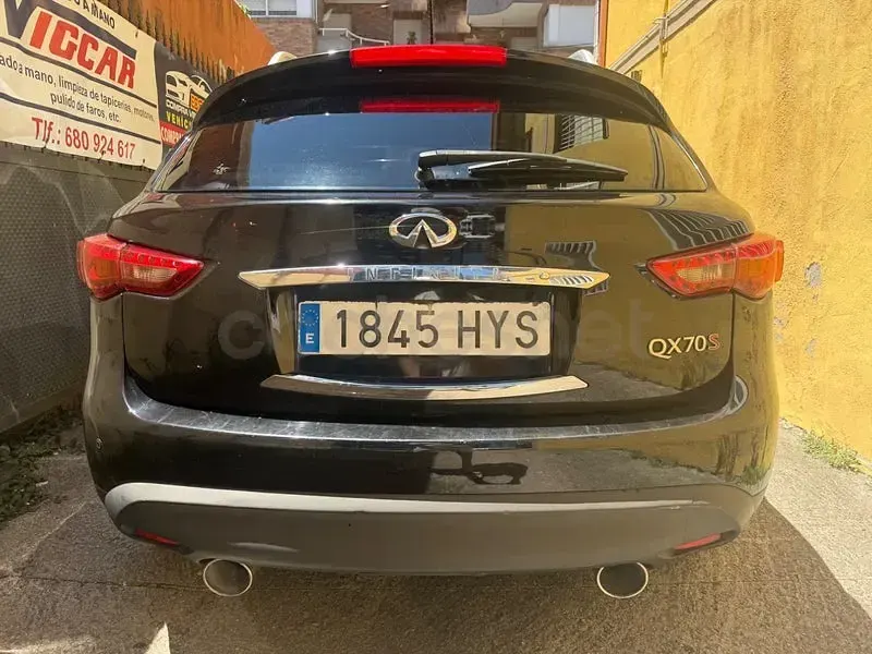 Usado Infiniti QX70 Premium 238 CV (175 kW) 2015 Negro SUV