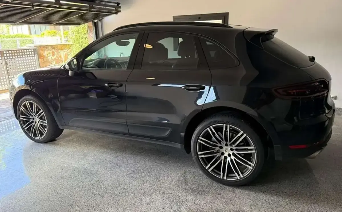 Usado Porsche Macan 258 CV (189 kW) 2017 Negro SUV