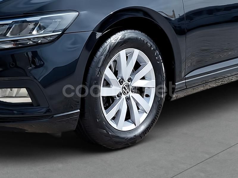 Usado VW Passat Business 122 CV (89 kW) 2020 Azul Berlina