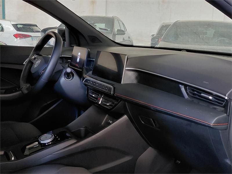 Usado MG MG3 Luxury 195 CV (143 kW) 2025 Negro Utilitario