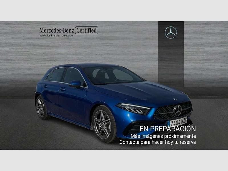Usado Mercedes A200 163 CV (119 kW) 2025 Azul Berlina