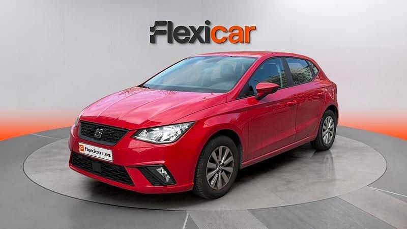 Usado Seat Ibiza Style 110 CV (80 kW) 2021 Rojo Utilitario