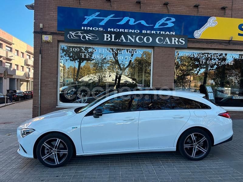 Blanco Usado 2021 Mercedes CLA250e Shooting Brake Familiar | 23.990 € (Buen precio) - Imagen 1/4