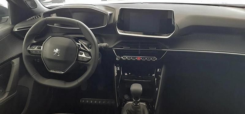 Usado Peugeot 2008 Allure 102 CV (75 kW) 2023 Blanc nacre SUV