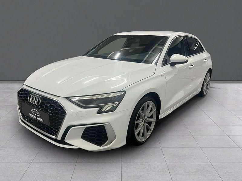 Blanco Usado 2023 Audi A3 Sportback Premium Utilitario | 28.500 € (Precio justo) - Imagen 1/4